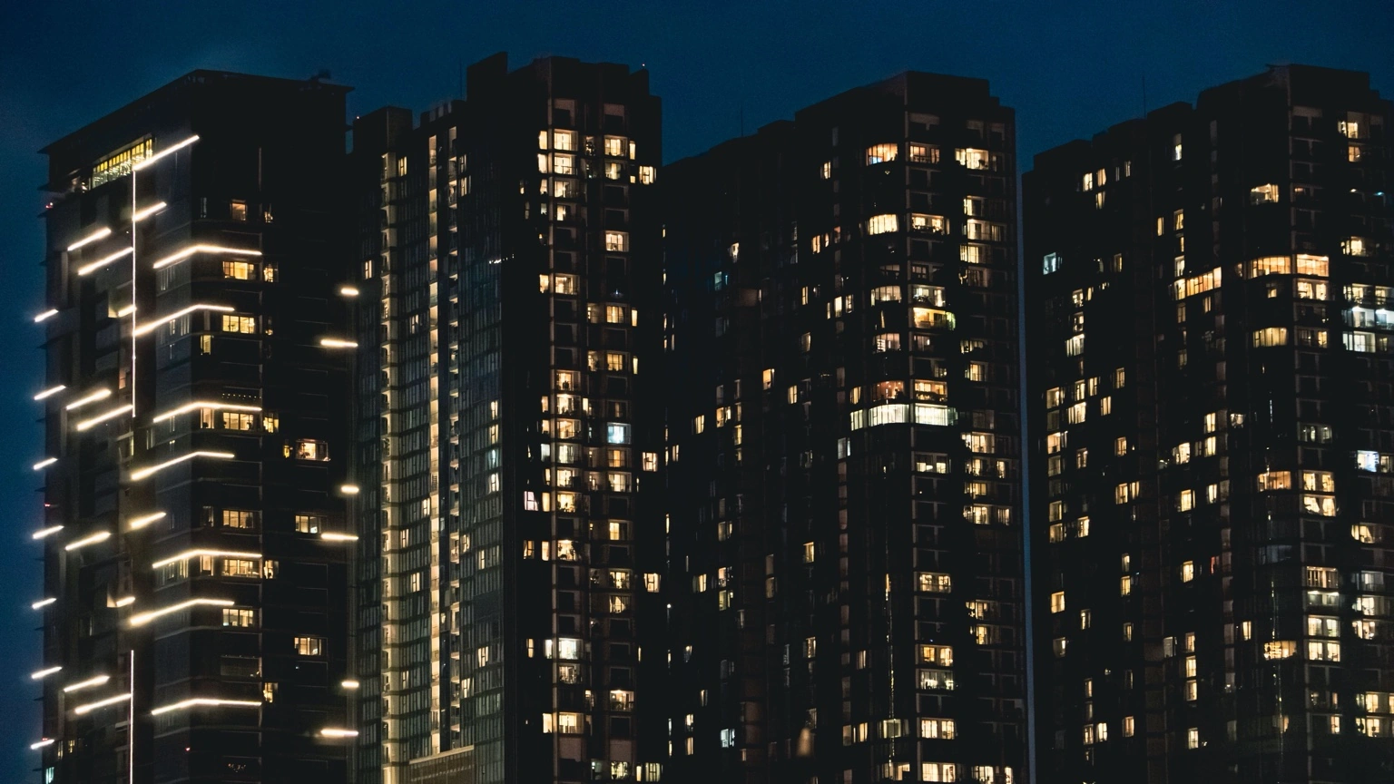 The New Internal Audit Operating Model: Building a Technology-Enabled Risk Intelligence Function